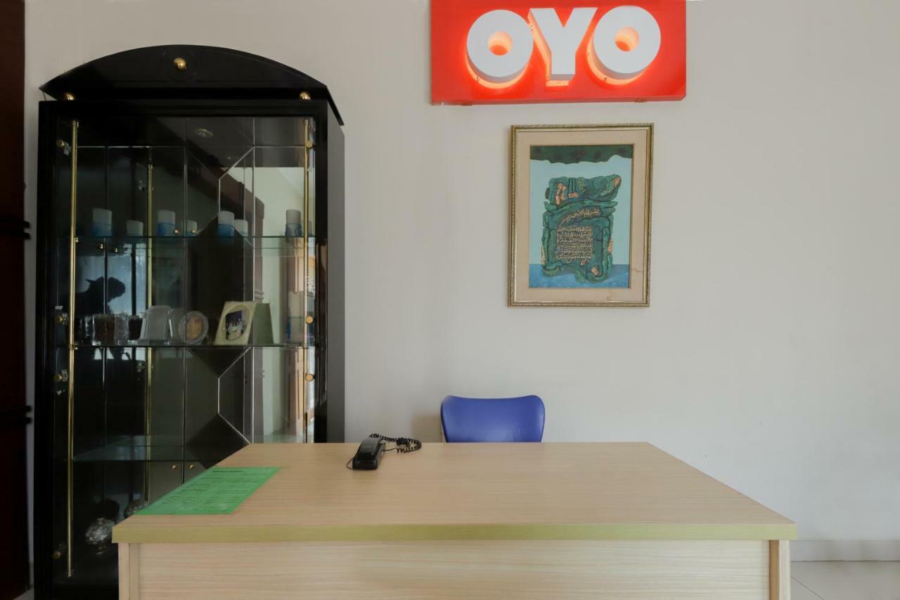 Oyo 968 Tirthankara Residence Jakarta Exterior photo